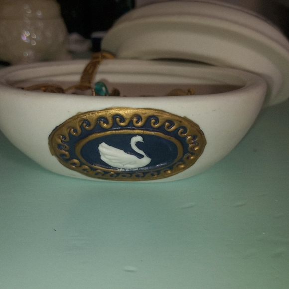 Jewelry Ceramic Container - Picture 3 of 11